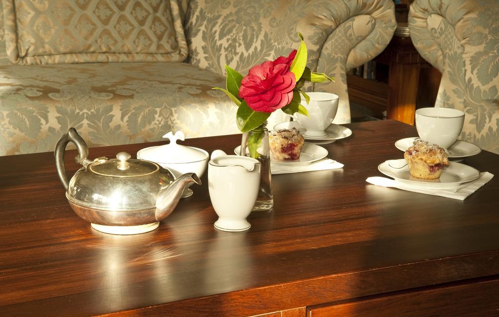 Whakaipo Lodge Taupo Bagian luar foto