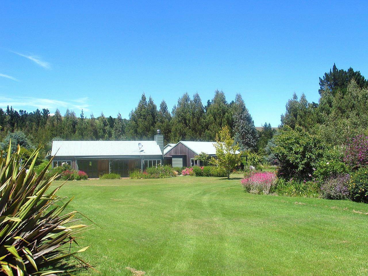 Whakaipo Lodge Taupo Bagian luar foto